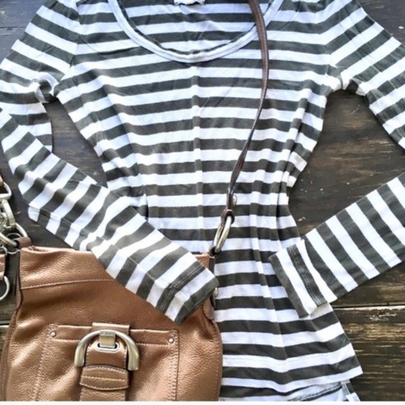 B. Makowsky Crossbody Bag Bronze Leather - Picture 3 of 11